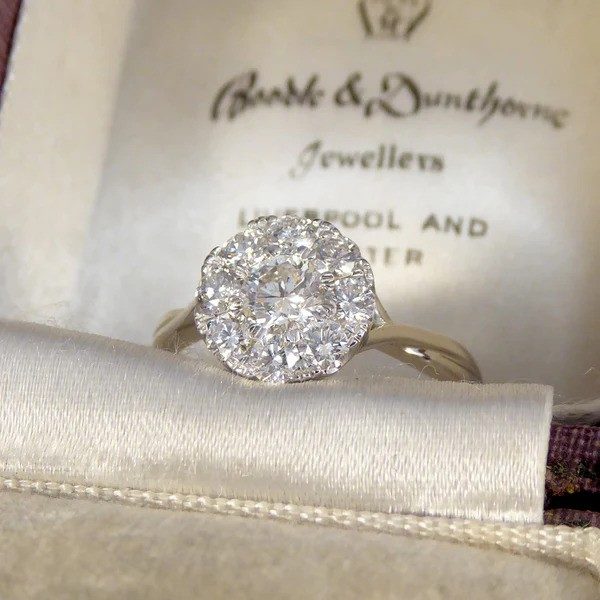 Diamond solitaire illusion ring in platinum