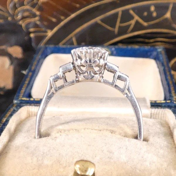 Art Deco 1.2 carat diamond solitaire ring in platinum