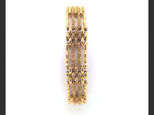 Victorian Gate Bracelet with Padlock, 9ct Yellow Gold, 16.2g