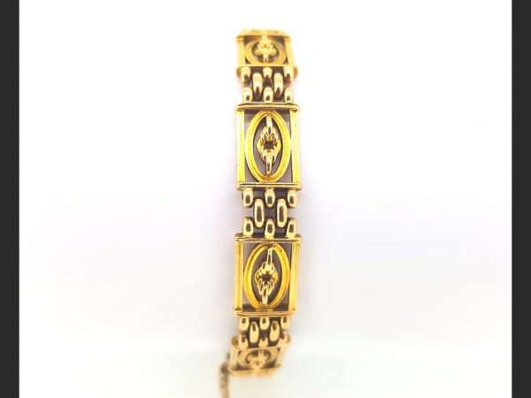 Victorian gate bracelet, 15ct yellow gold, 22.4g