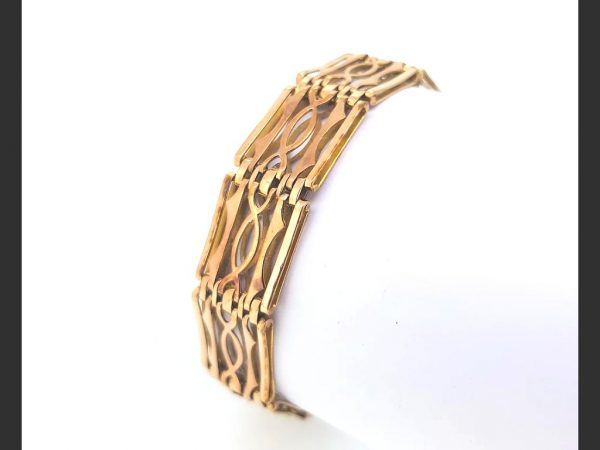 Victorian Gate Bracelet and Padlock, 9ct Yellow Gold, 24.2g