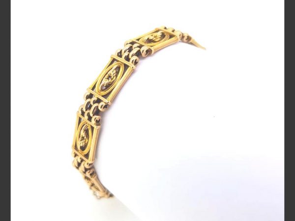 Victorian gate bracelet, 15ct yellow gold, 22.4g