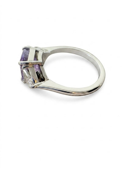 English Deco Style Platinum Ring with 2.68 Ct Ceylon Violet Sapphire & Diamond
