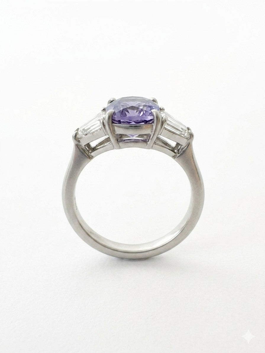English Deco Style Platinum Ring with 2.68 Ct Ceylon Violet Sapphire & Diamond