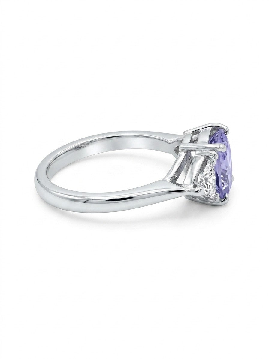 English Deco Style Platinum Ring with 2.68 Ct Ceylon Violet Sapphire & Diamond