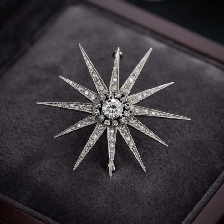 Art Deco Celestial 1.10 Ct Diamond 18 KT White Gold Star Brooch