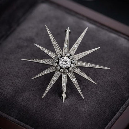 Art Deco Celestial 1.10 Ct Diamond 18 KT White Gold Star Brooch