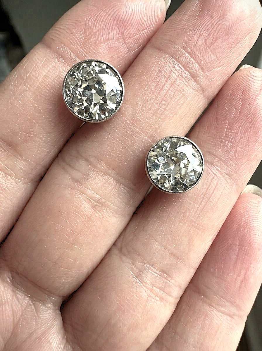 Art Deco 4.00 Carats Old European Diamond Solitaire Stud Earrings
