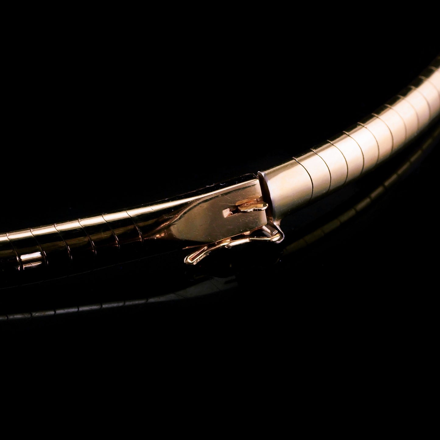 A Fine Vintage 18ct Gold Ruby Diamond and Pearl Bow Necklace