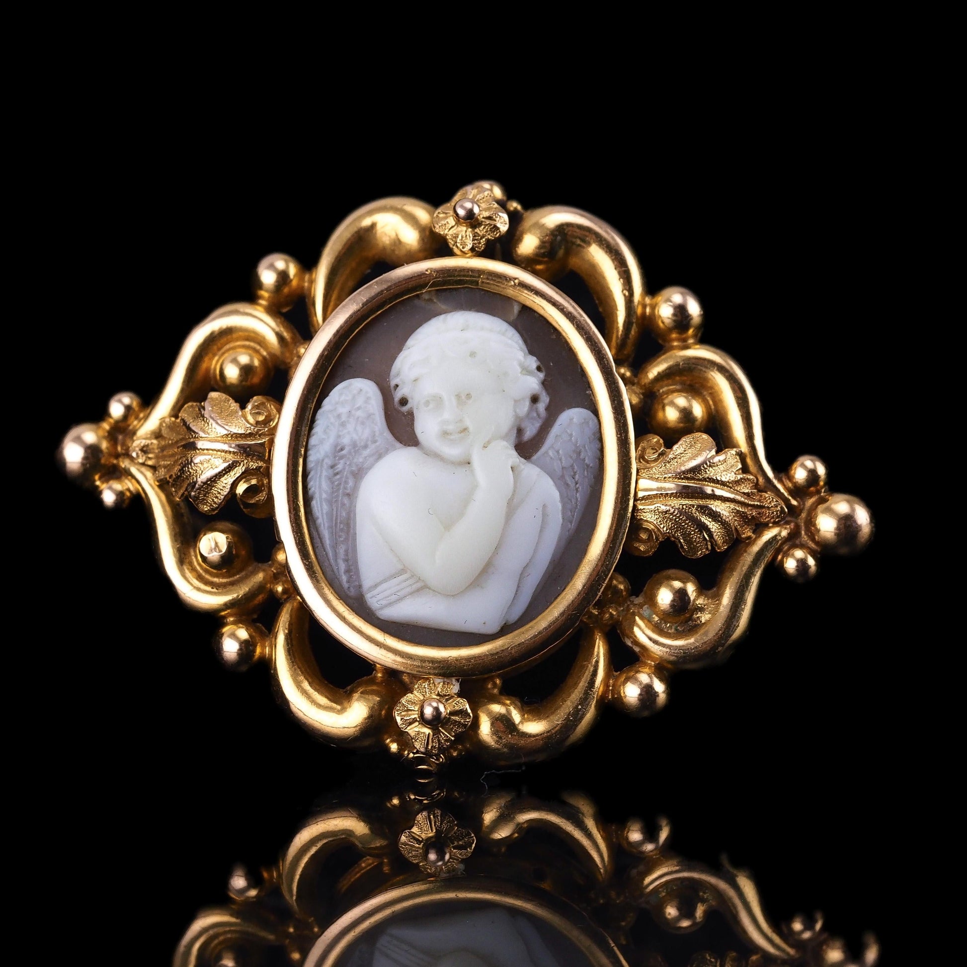 Antique Victorian Cherub Cameo Brooch 18K Gold Ornate Frame - c.1860
