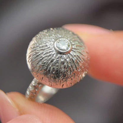 Vintage Kutchinsky 1972 Textured Diamond Set Bombe Ring