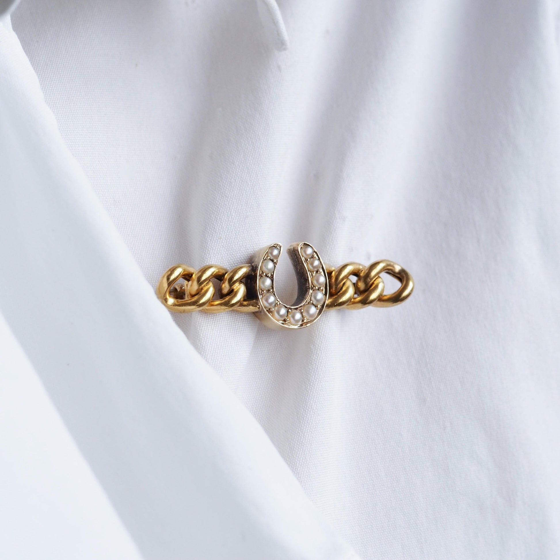 Antique Victorian Horseshoe Pearl Brooch 15K Gold - c.1900