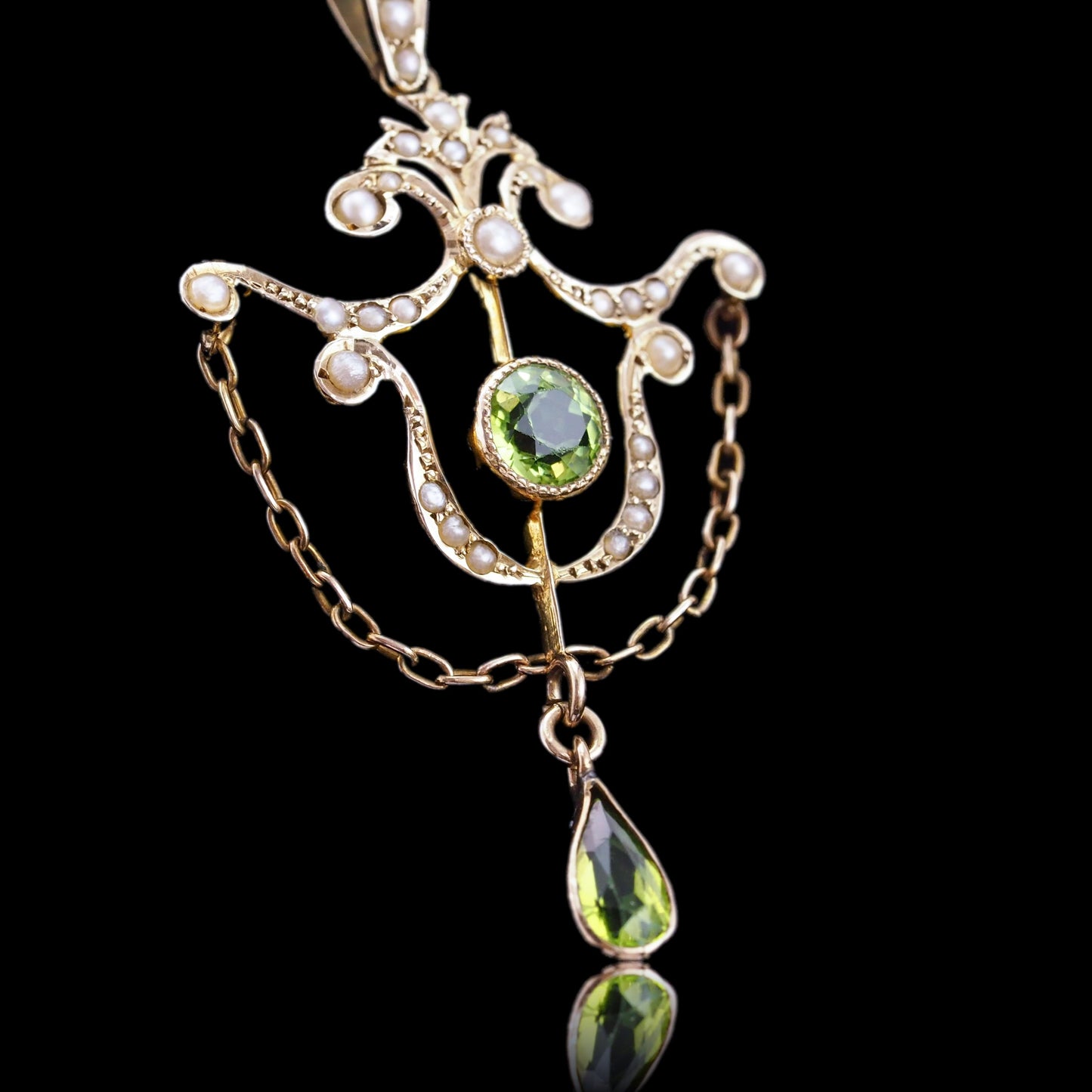 Antique Edwardian Peridot and Seed Pearl Pendant Necklace 9ct Gold - 1909