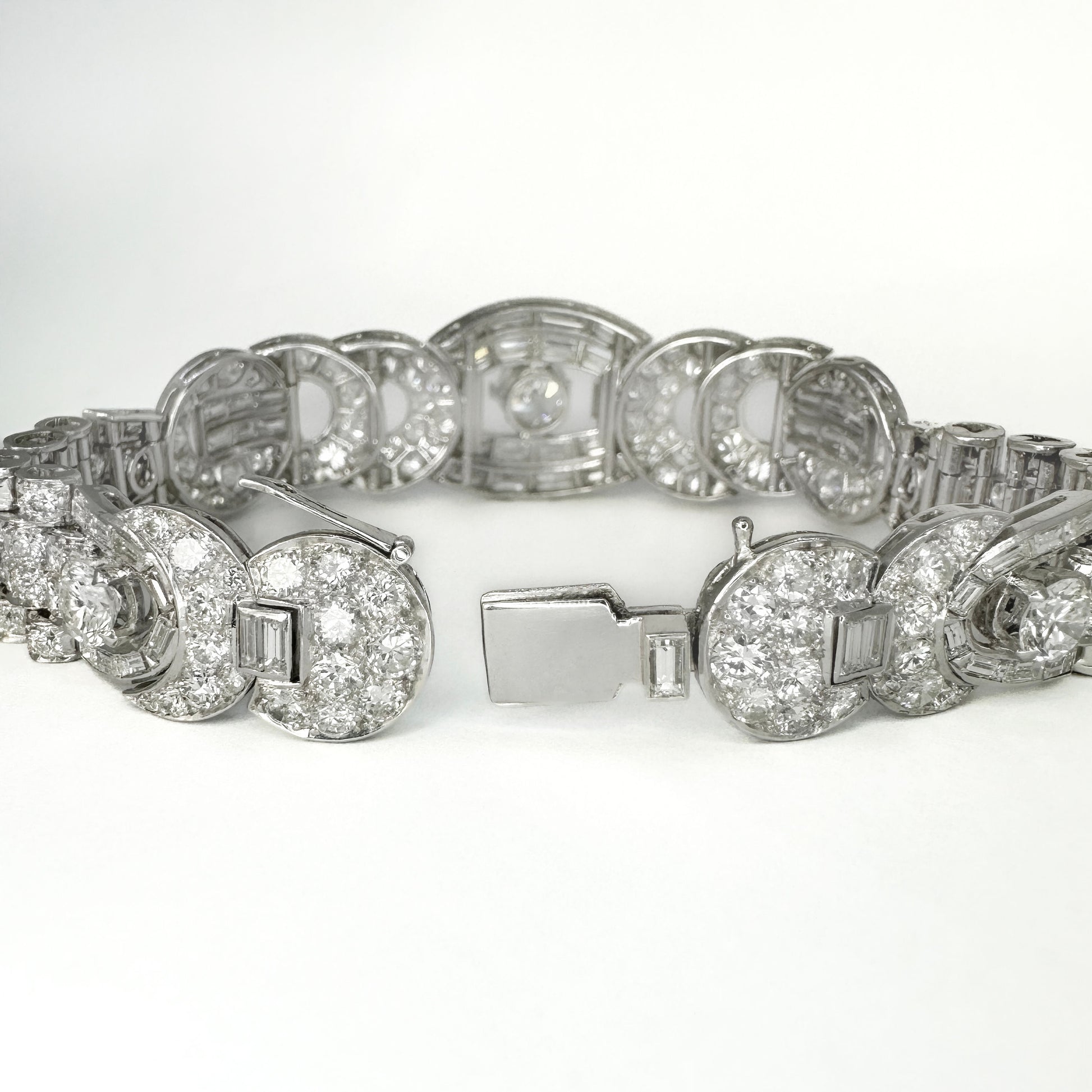 1940's 15ct Diamond Bracelet