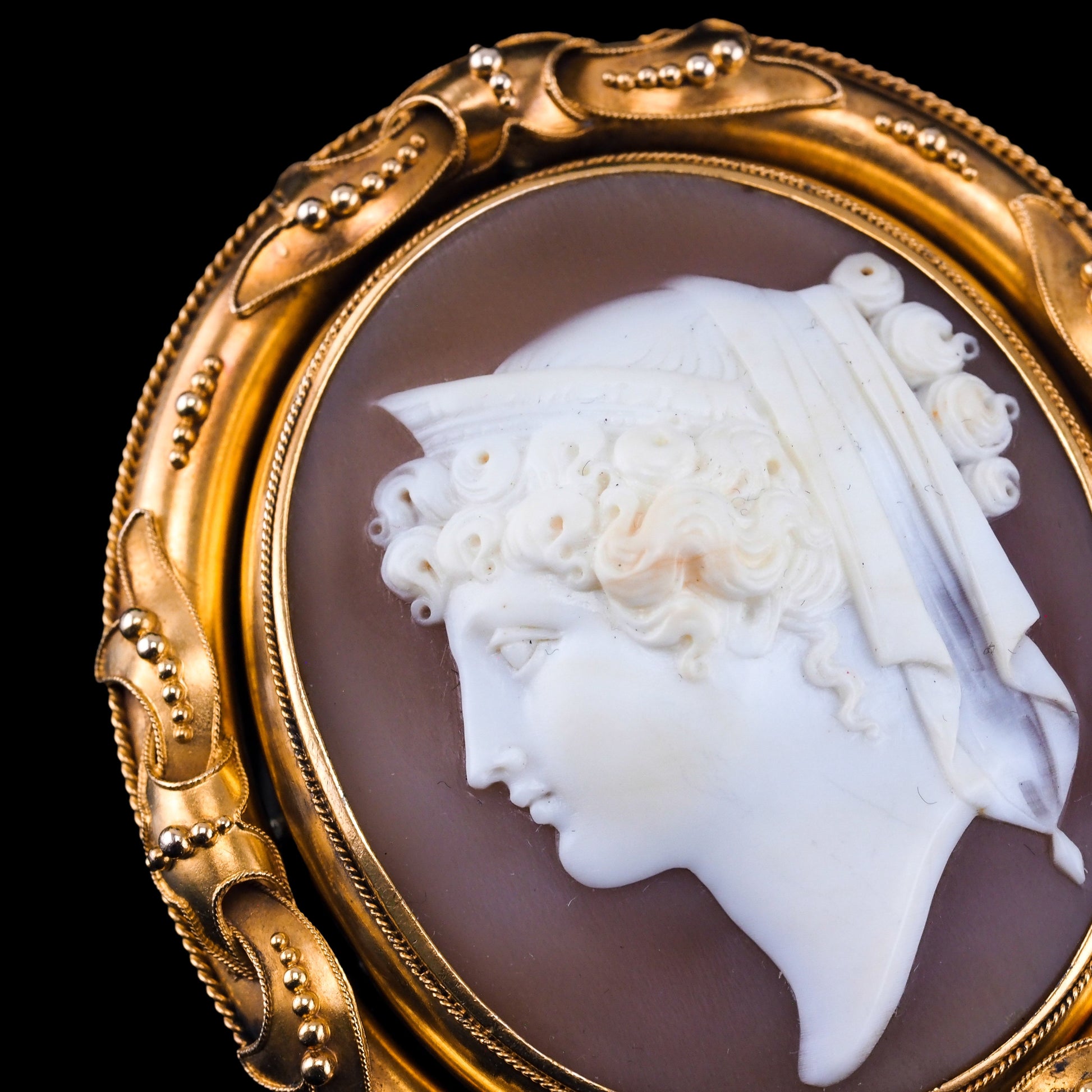 Magnificent Large Antique Victorian 18K Gold Cameo Brooch Pendant Locket - c.1860