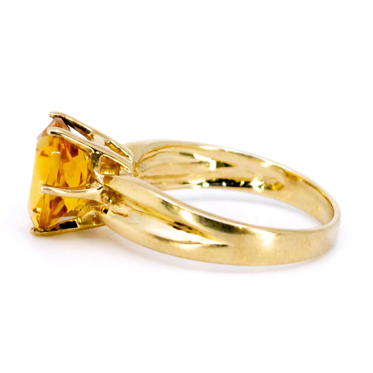 Vintage 9 Carat Yellow Gold Citrine Solitaire Ring, 2.50 Carats