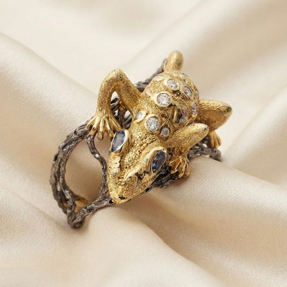 Retro Sculptured Gecko Diamond Sapphire 18 KT Rare Bangle
