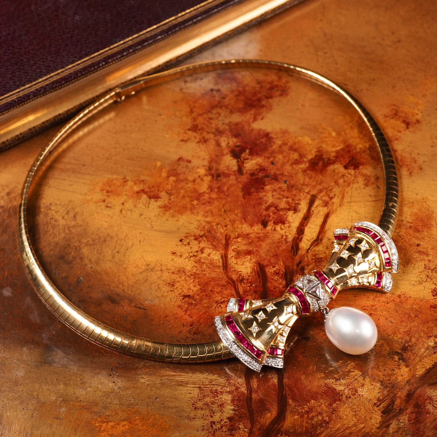 A Fine Vintage 18ct Gold Ruby Diamond and Pearl Bow Necklace