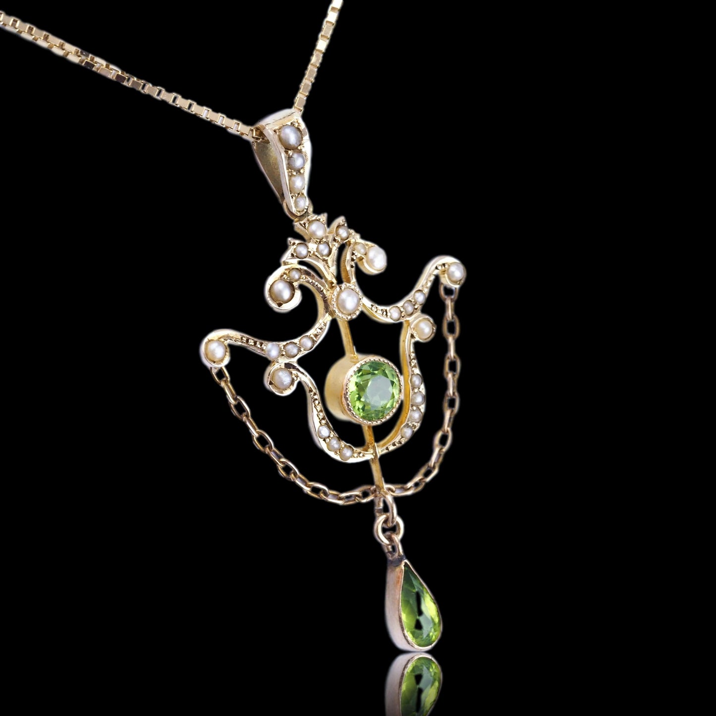Antique Edwardian Peridot and Seed Pearl Pendant Necklace 9ct Gold - 1909