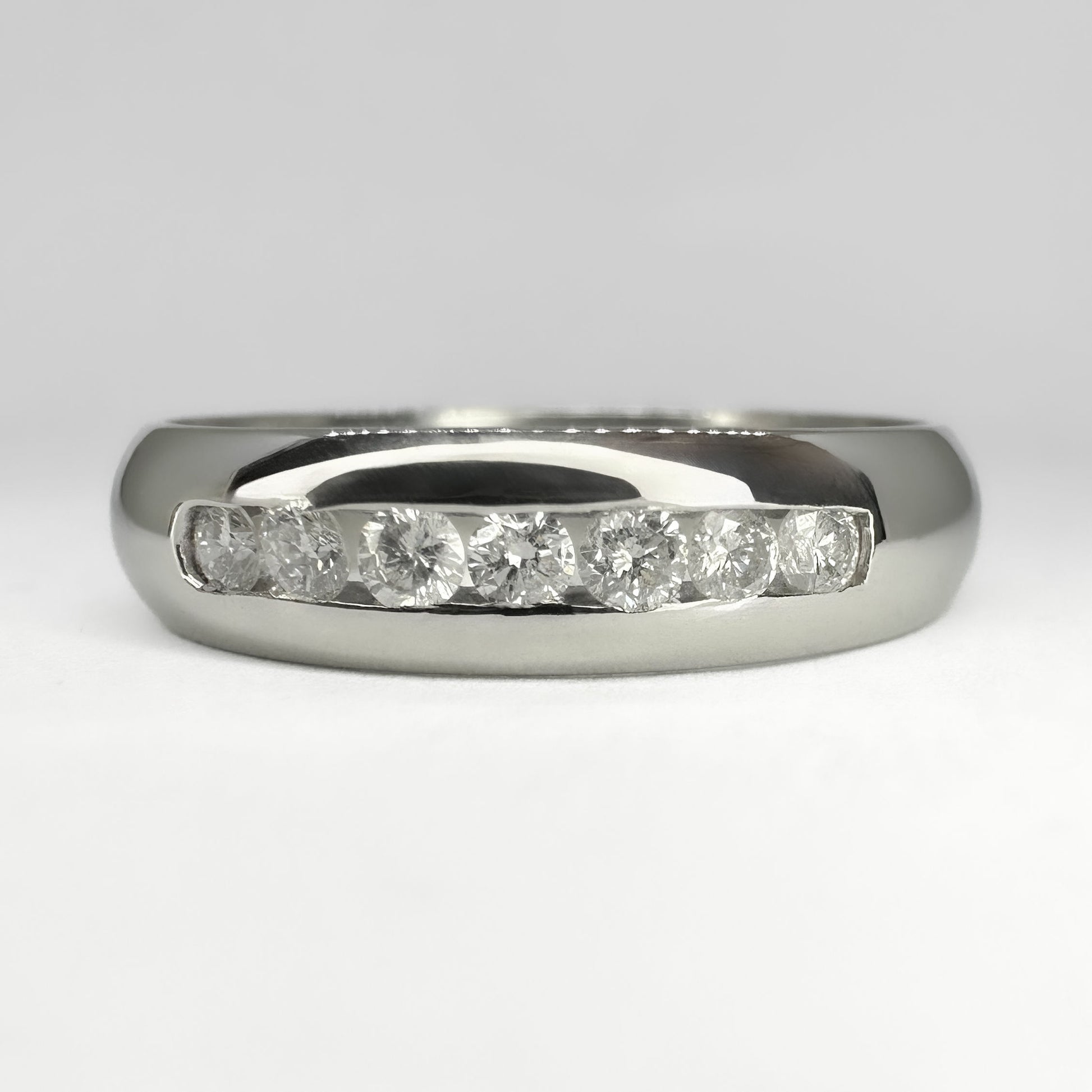 Platinum Band Ring Diamond Set