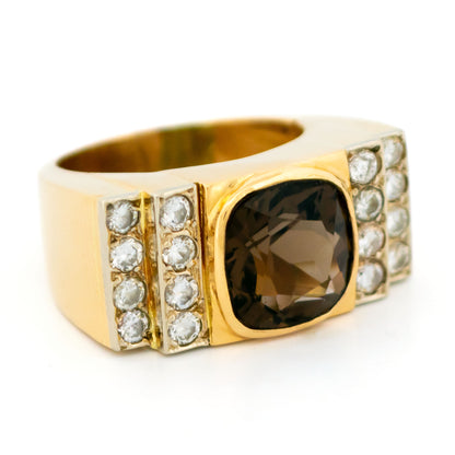18 Carat Yellow Gold Smokey Quartz and Diamond Tank Style Ring, 5.00 Carats