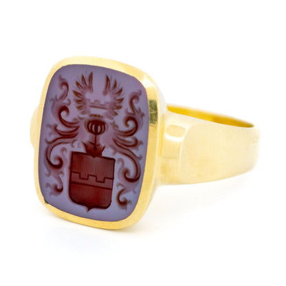 Vintage Carnelian Armorial Intaglio Signet Ring