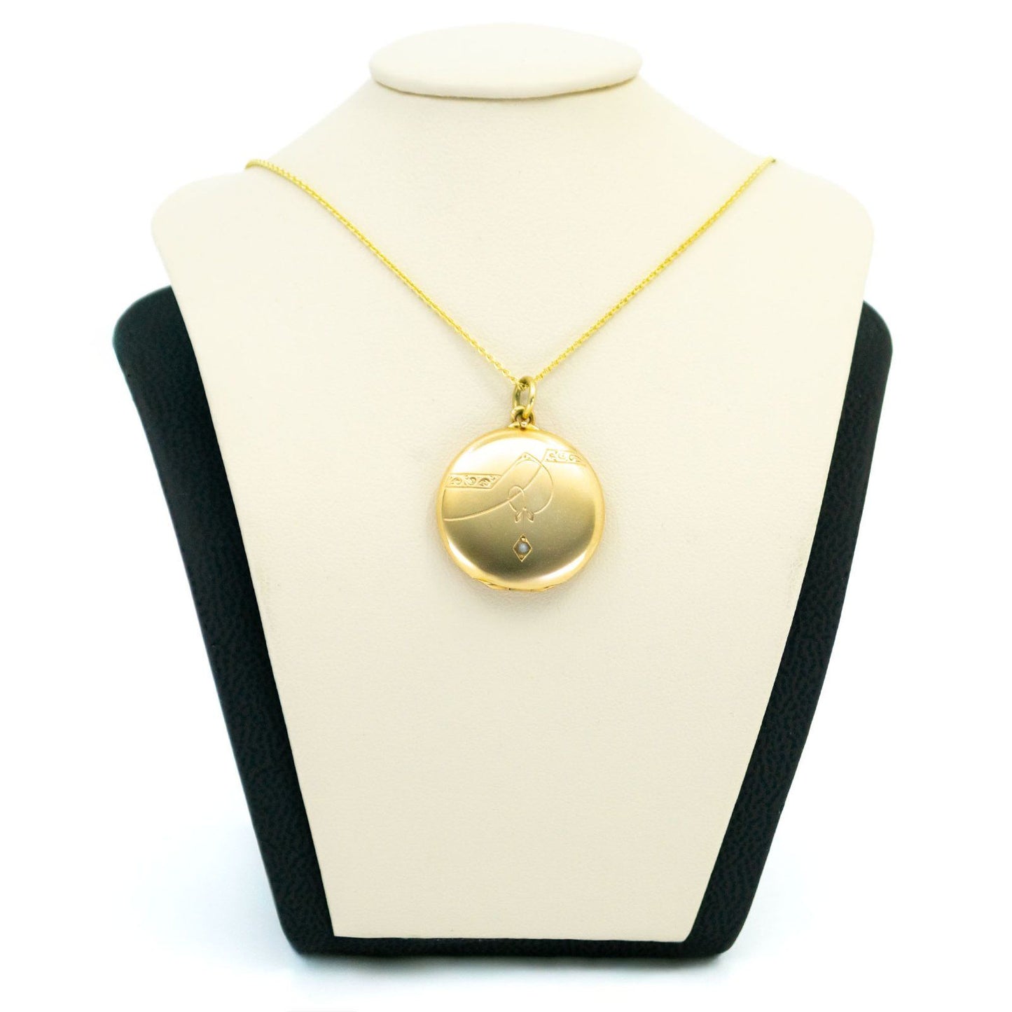 Vintage 14 Carat Yellow Gold Seed Pearl Round Locket