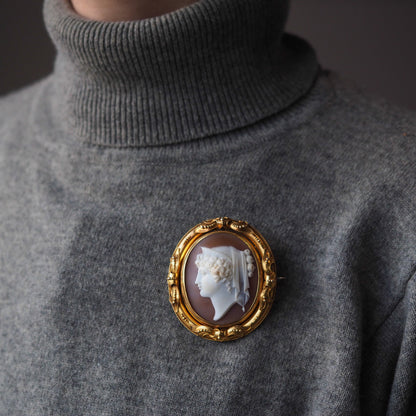 Magnificent Large Antique Victorian 18K Gold Cameo Brooch Pendant Locket - c.1860