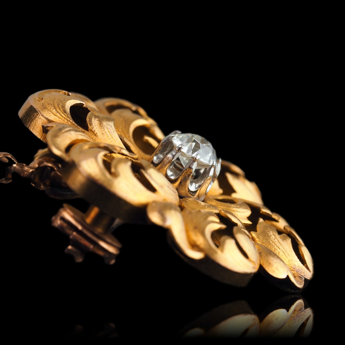 Antique French Diamond Set 18ct Gold Floral Acanthus Pendant Necklace Brooch