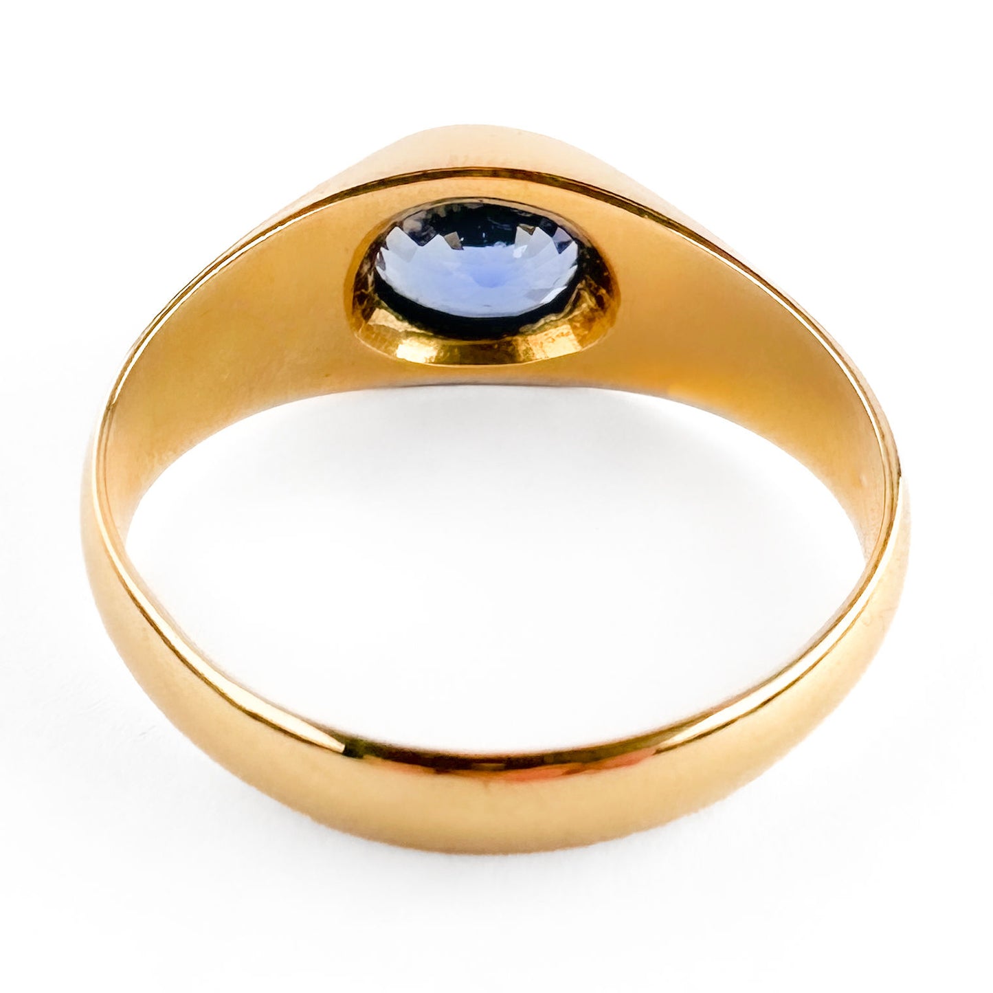 Ceylon Sapphire Solitaire Gypsy Ring