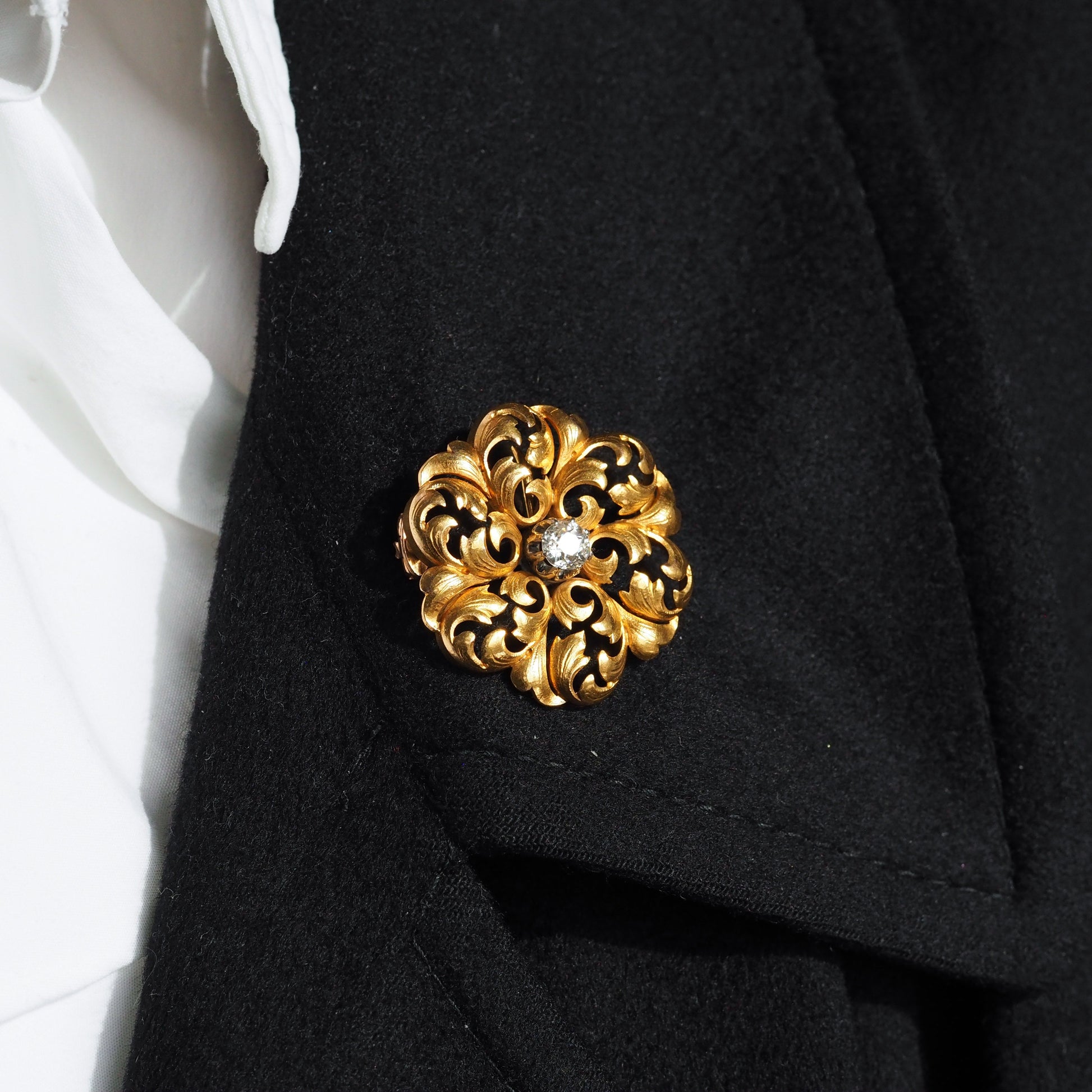 Antique French Diamond Set 18ct Gold Floral Acanthus Pendant Necklace Brooch