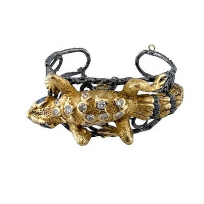 Retro Sculptured Gecko Diamond Sapphire 18 KT Rare Bangle
