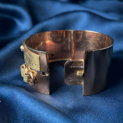 Victorian Antique Yellow Gold Wide Buckle Cuff Bangle Bracelet, Circa 1850