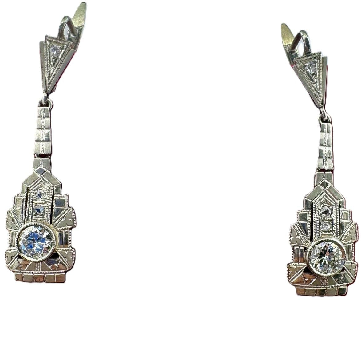 Art Deco Italian Diamond Drop Earrings in 18ct White Gold, Circa 1925