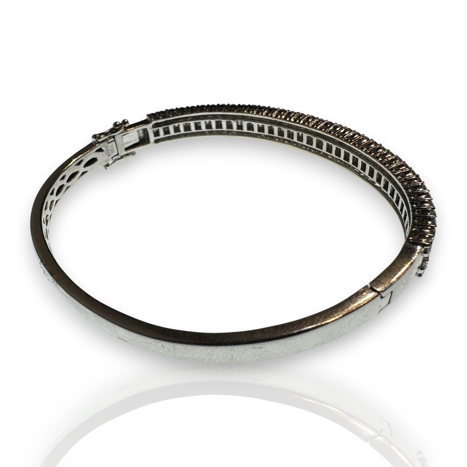 4.42ct Baguette Cut Diamond Bangle Bracelet in 18ct White Gold