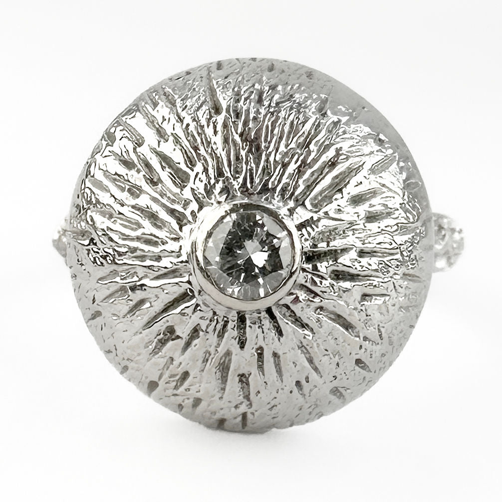 Vintage Kutchinsky 1972 Textured Diamond Set Bombe Ring