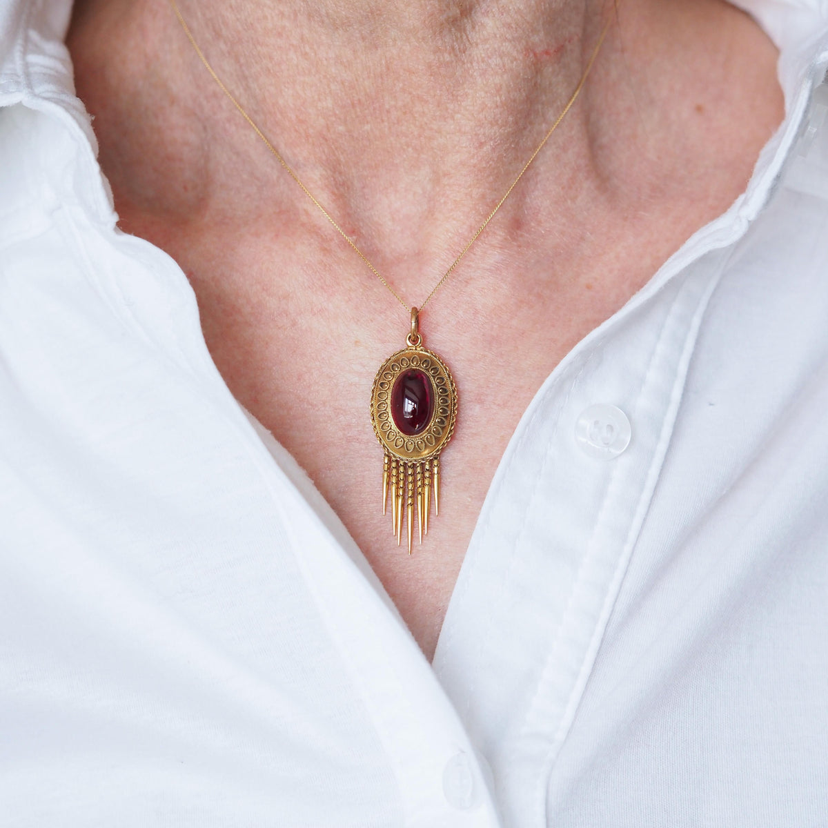 Antique Victorian Garnet Etruscan Revival Pendant Necklace 15K Gold - c.1880