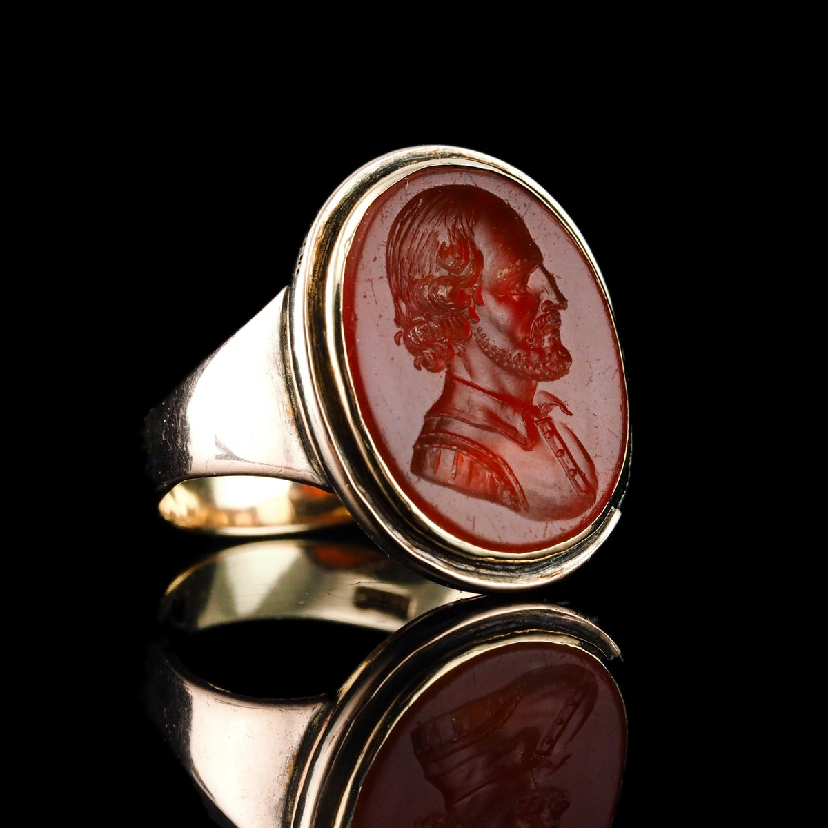 Antique 18K Gold Carnelian Intaglio Ring, Side Profile Gentleman - 19th century.