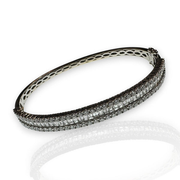 4.42ct Baguette Cut Diamond Bangle Bracelet in 18ct White Gold