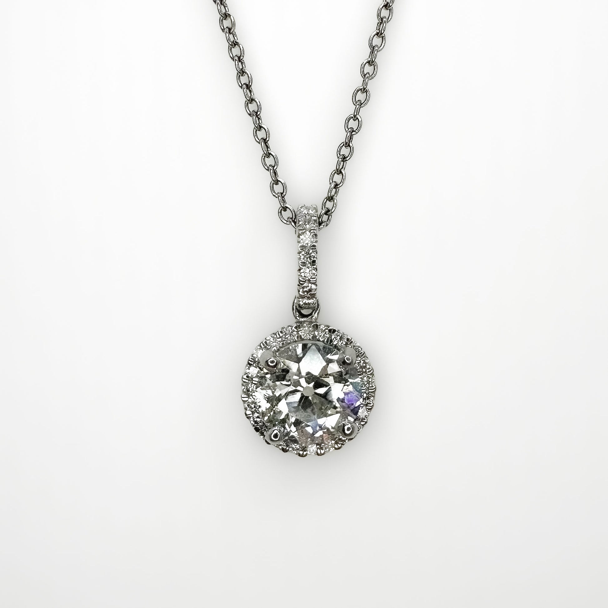 1.58ct Halo Diamond Pendant