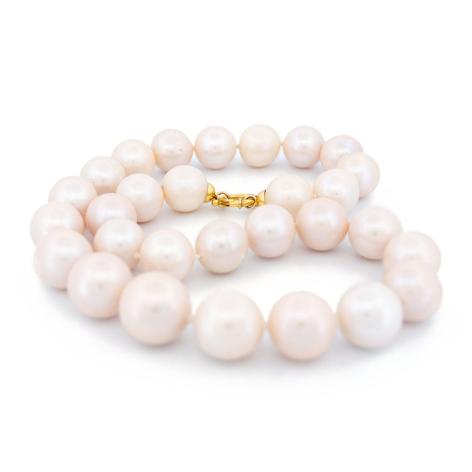 Vintage South Sea Pearl Single Strand Pearl Necklace