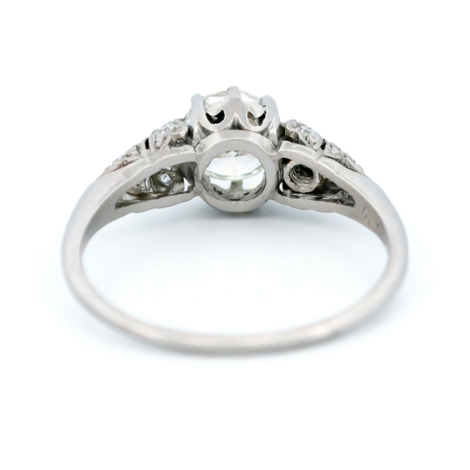 Art Deco 0.94ct Diamond Solitaire Engagement Ring in Platinum