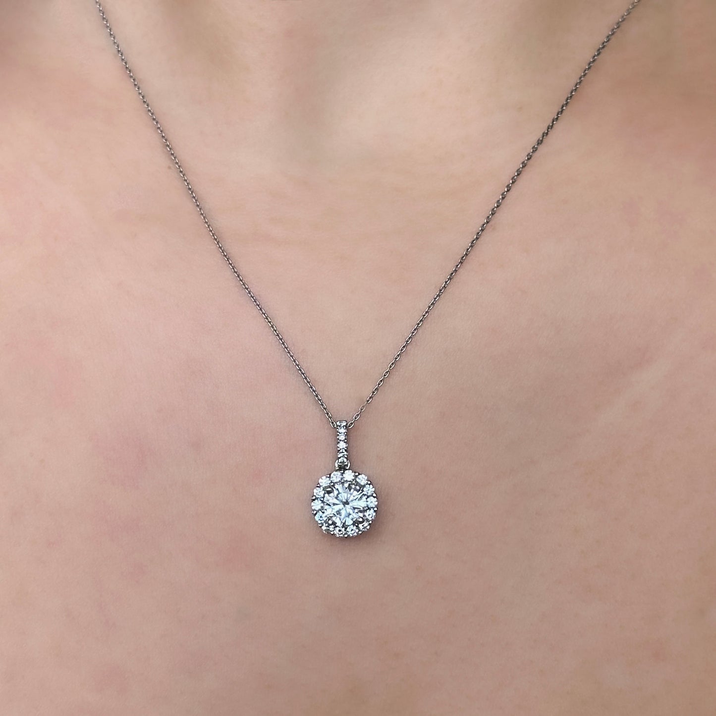 Diamond Halo Pendant 0.84ct