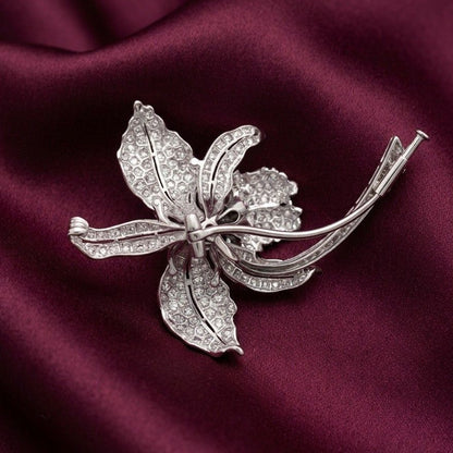 Edwardian Platinum Orchid Brooch, 5.0 Ct Old Mine Cut Diamonds, Italy