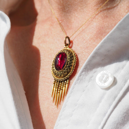 Antique Victorian Garnet Etruscan Revival Pendant Necklace 15K Gold - c.1880