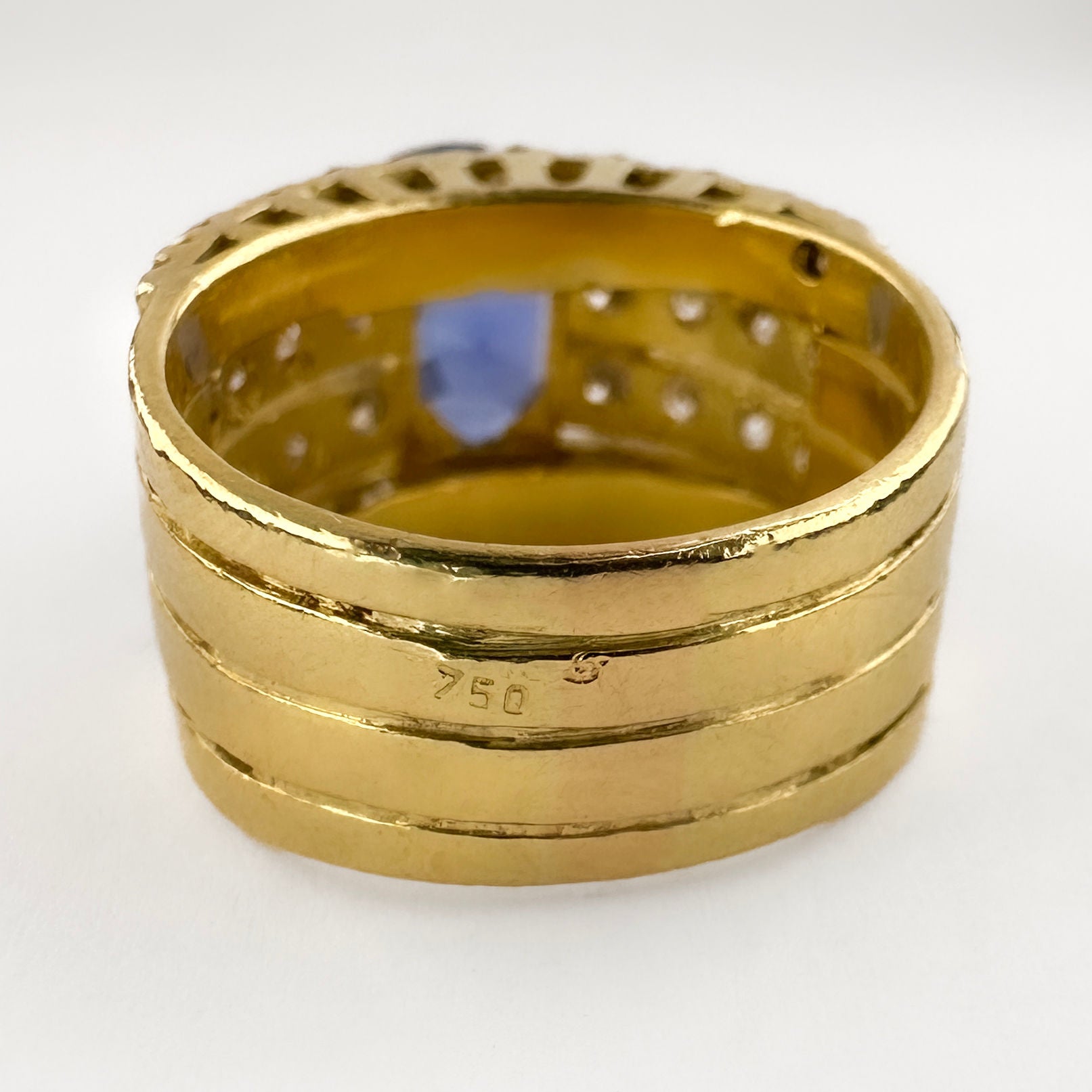 2.5ct Cornflower No Heat Ceylon Sapphire and Diamond Dress Ring