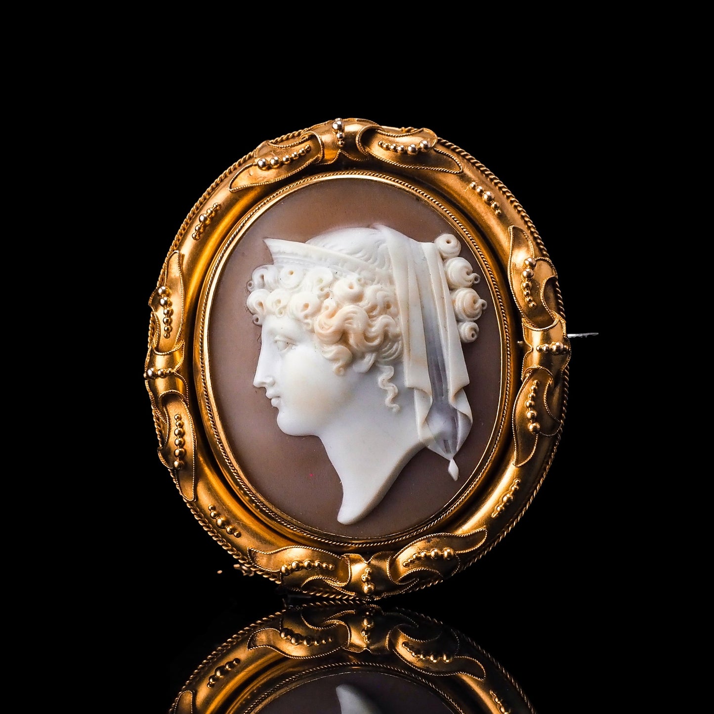 Magnificent Large Antique Victorian 18K Gold Cameo Brooch Pendant Locket - c.1860