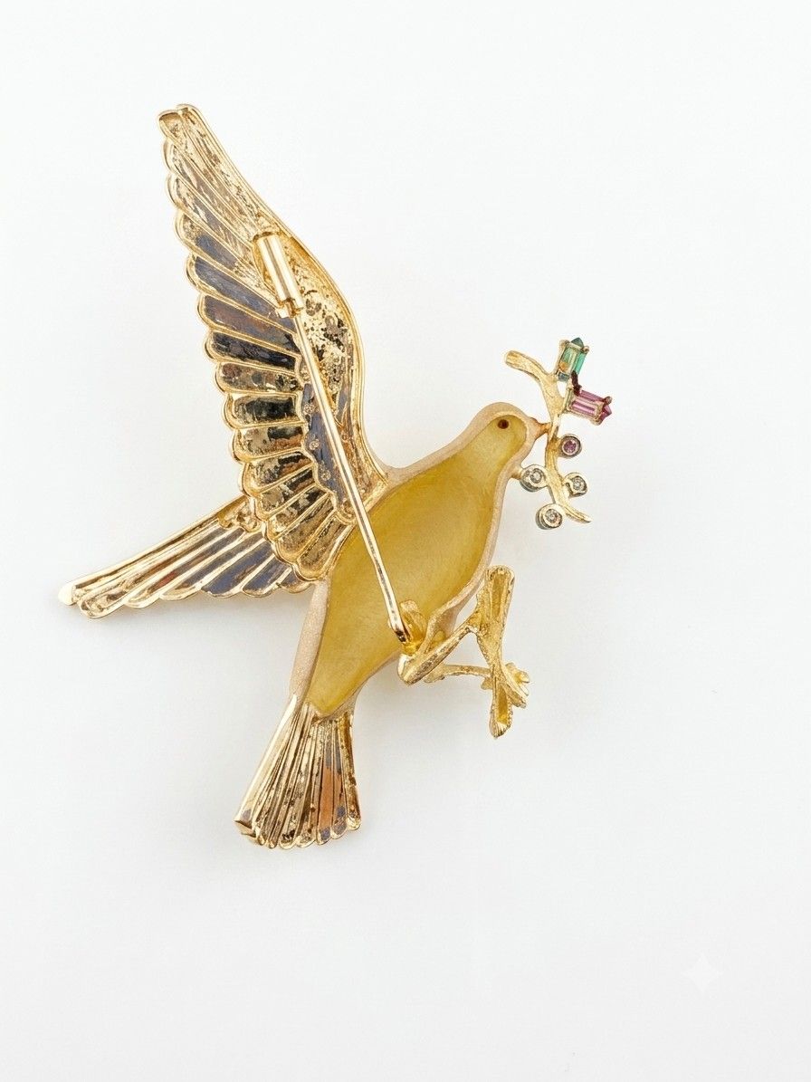 Vintage Diamond and 18ct gold Large Flying Bird Brooch, Circa 1935