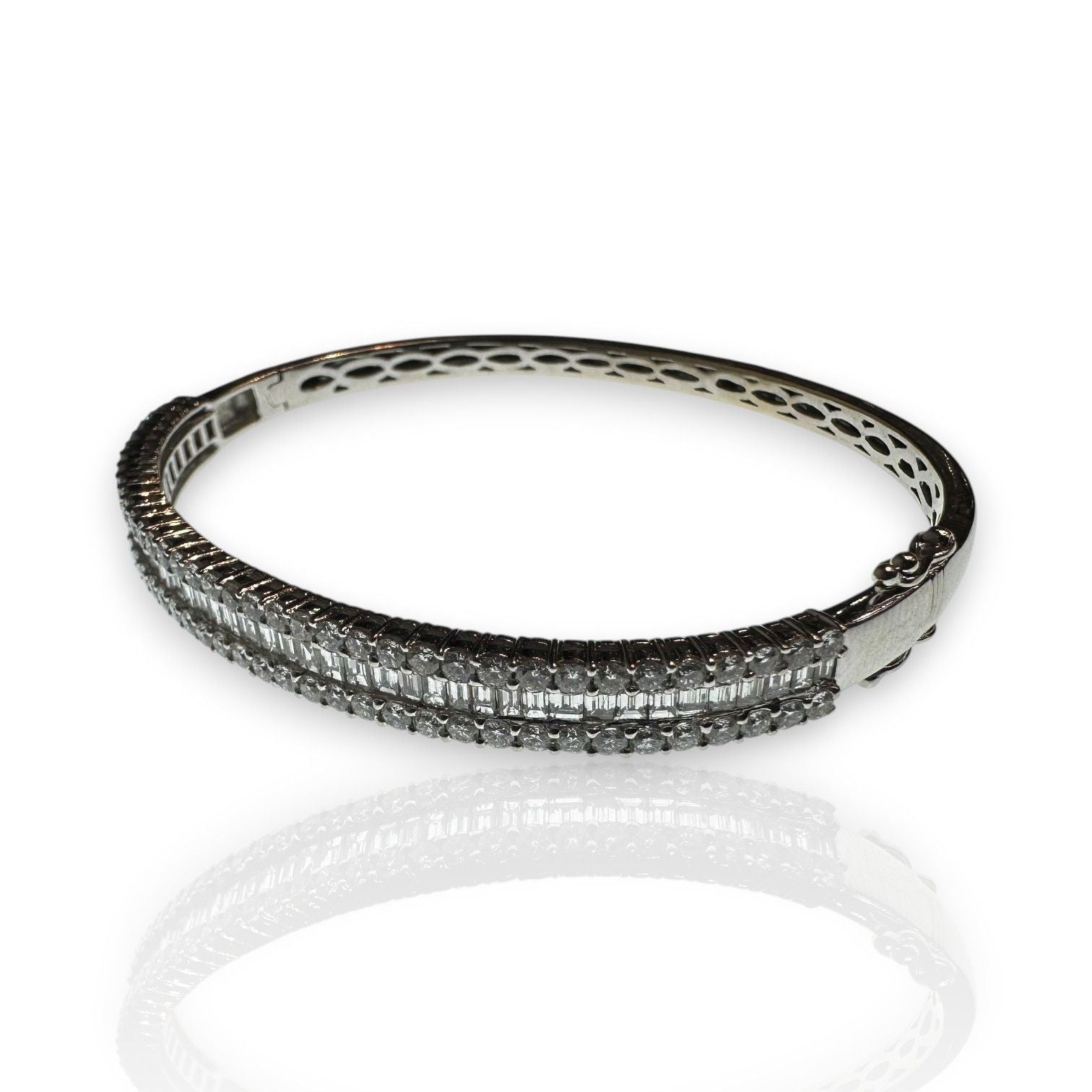 4.42ct Baguette Cut Diamond Bangle Bracelet in 18ct White Gold