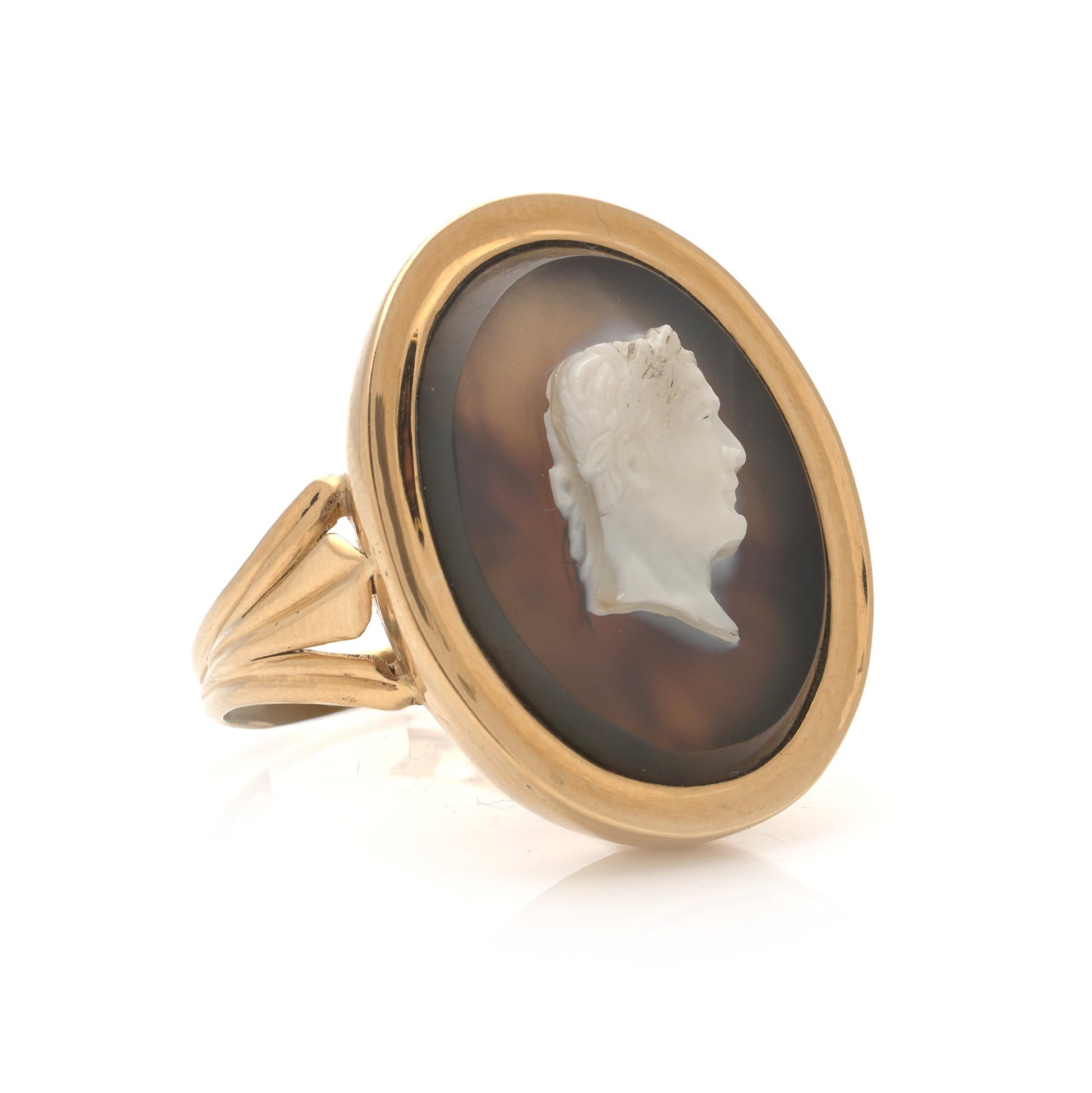 Antique Victorian 18 ct Gold Cameo Ring